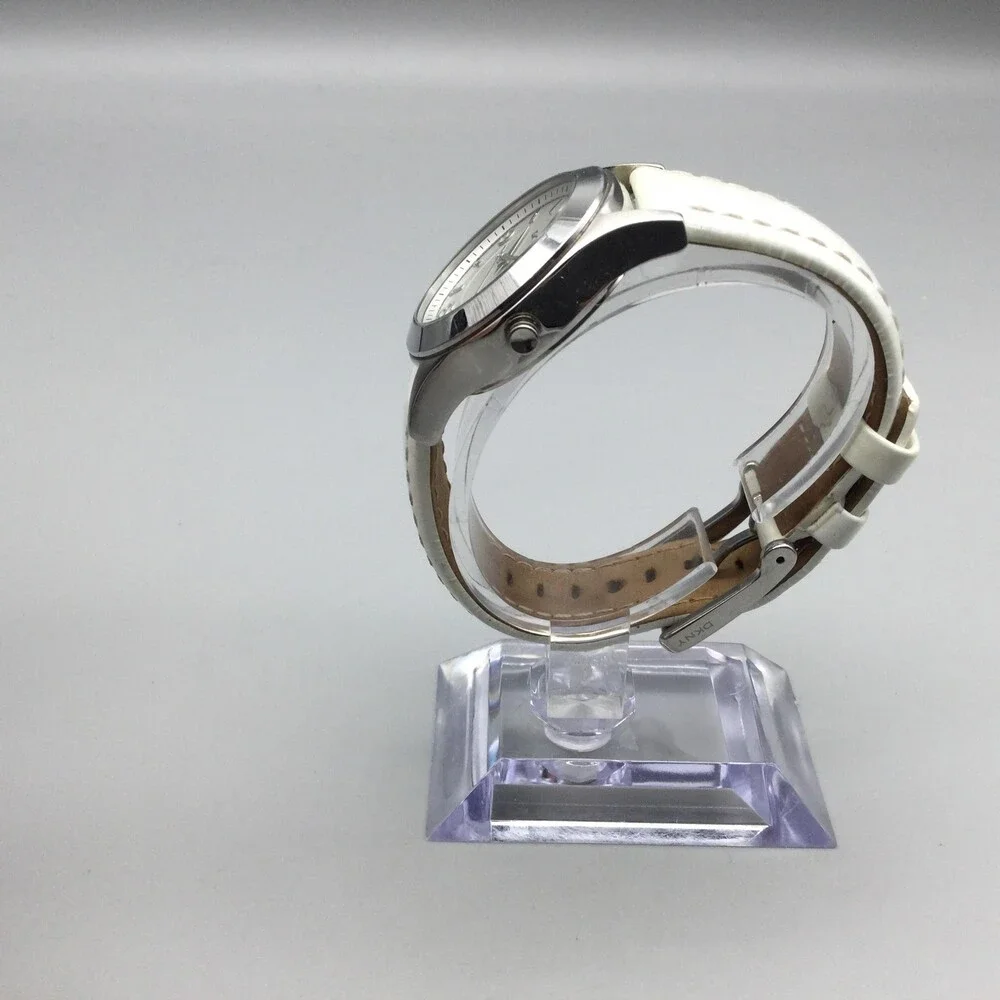 DKNY Womens Watch 32mm Silver Tone White Leather 5 ATM Stainless New Battery